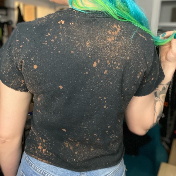 Custom Distressed/Bleached Metallica Crop - Picture 3 of 5